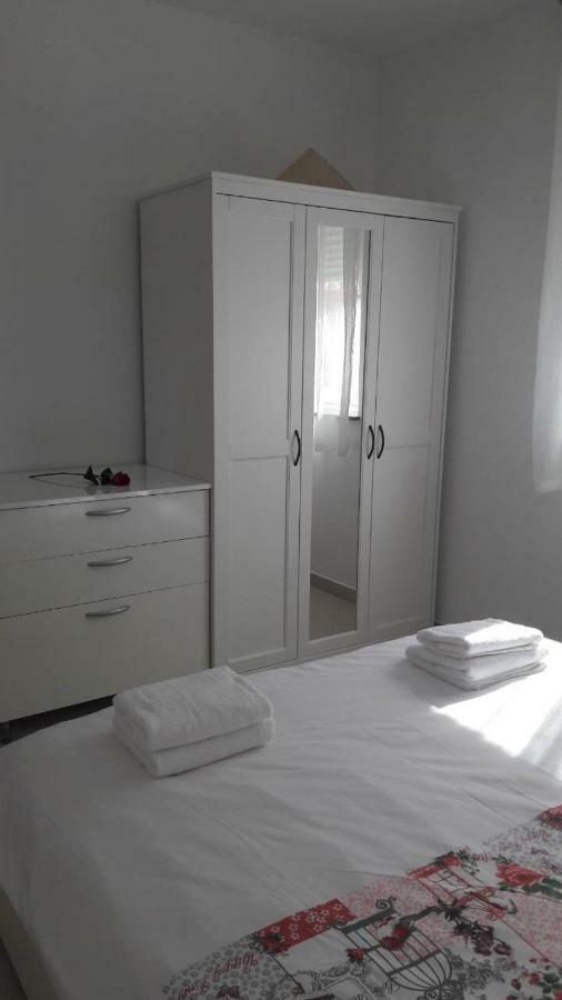Apartmán Nin Zdrijac Exteriér fotografie